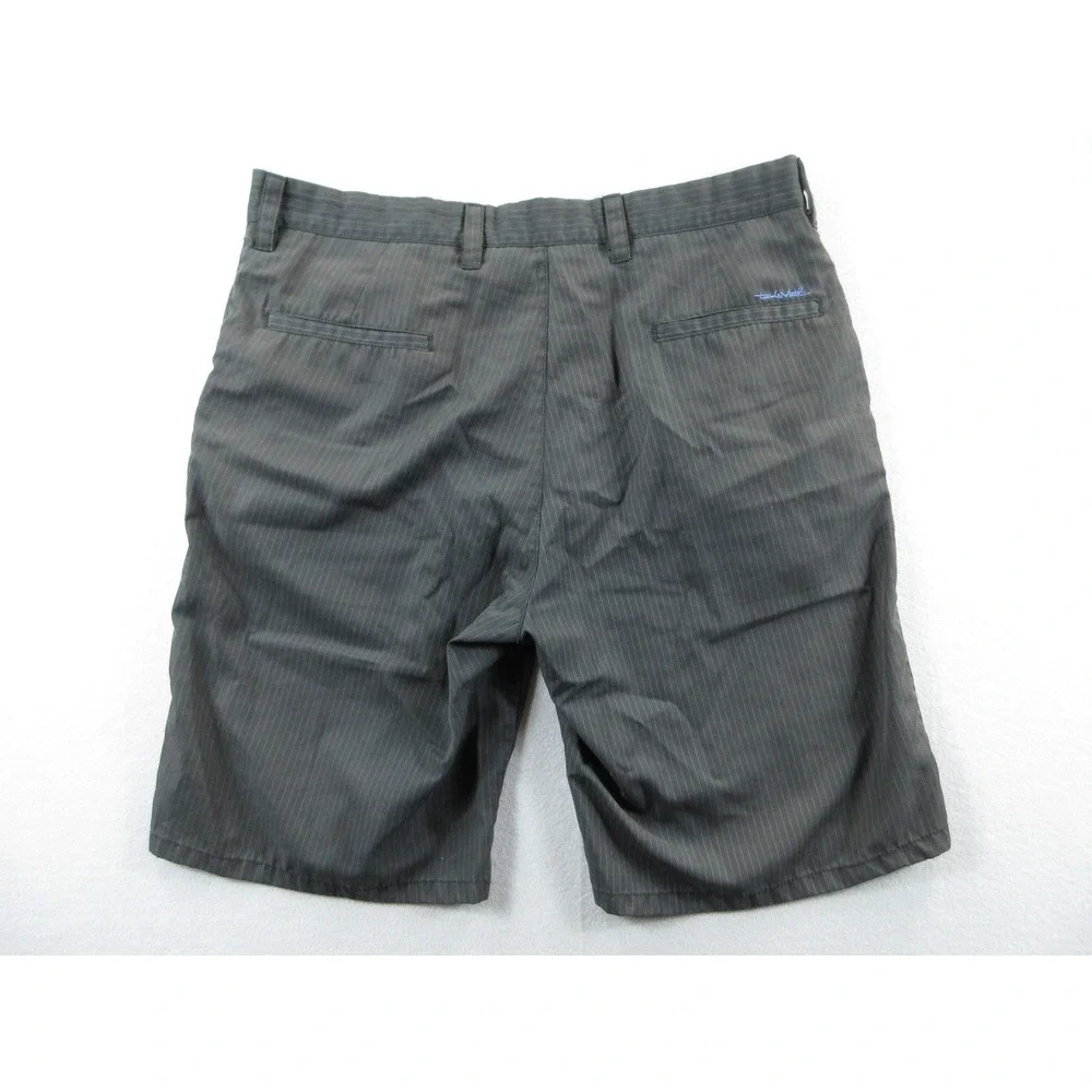 Travis Mathew Shorts Mens 36 Gray‎ Pinstripe Chino Golf Performance Casual
